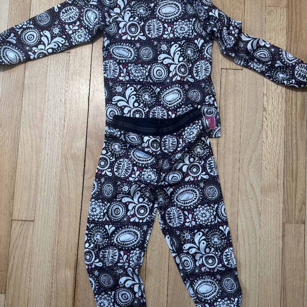 Girls XS 5/6 Burton Thermal Base Layer Set